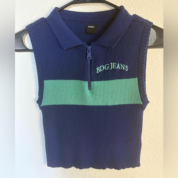 BDG Tops - BDG half zip Sleeveless Polo in Navy and Mint